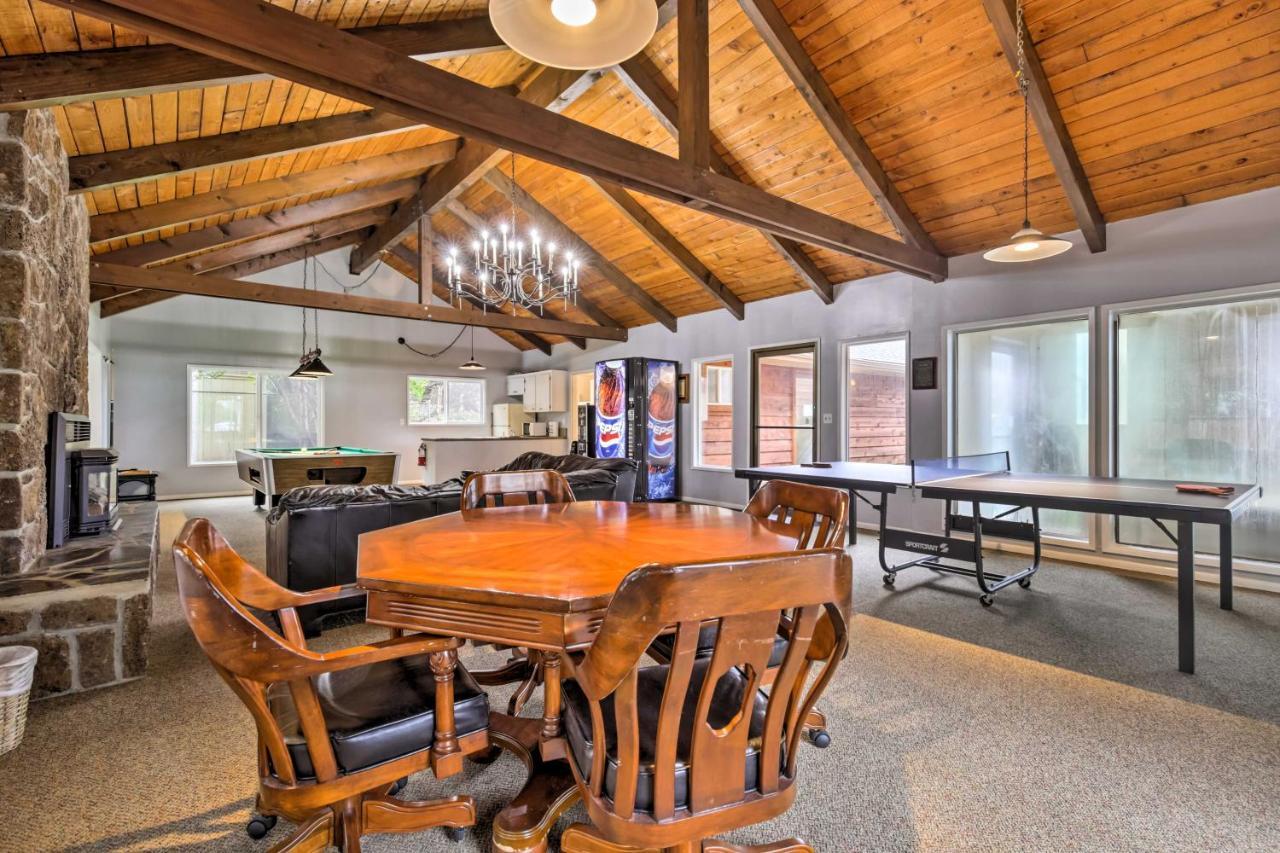 Comfortable Lincoln City Condo With Patio And Views! Exterior foto