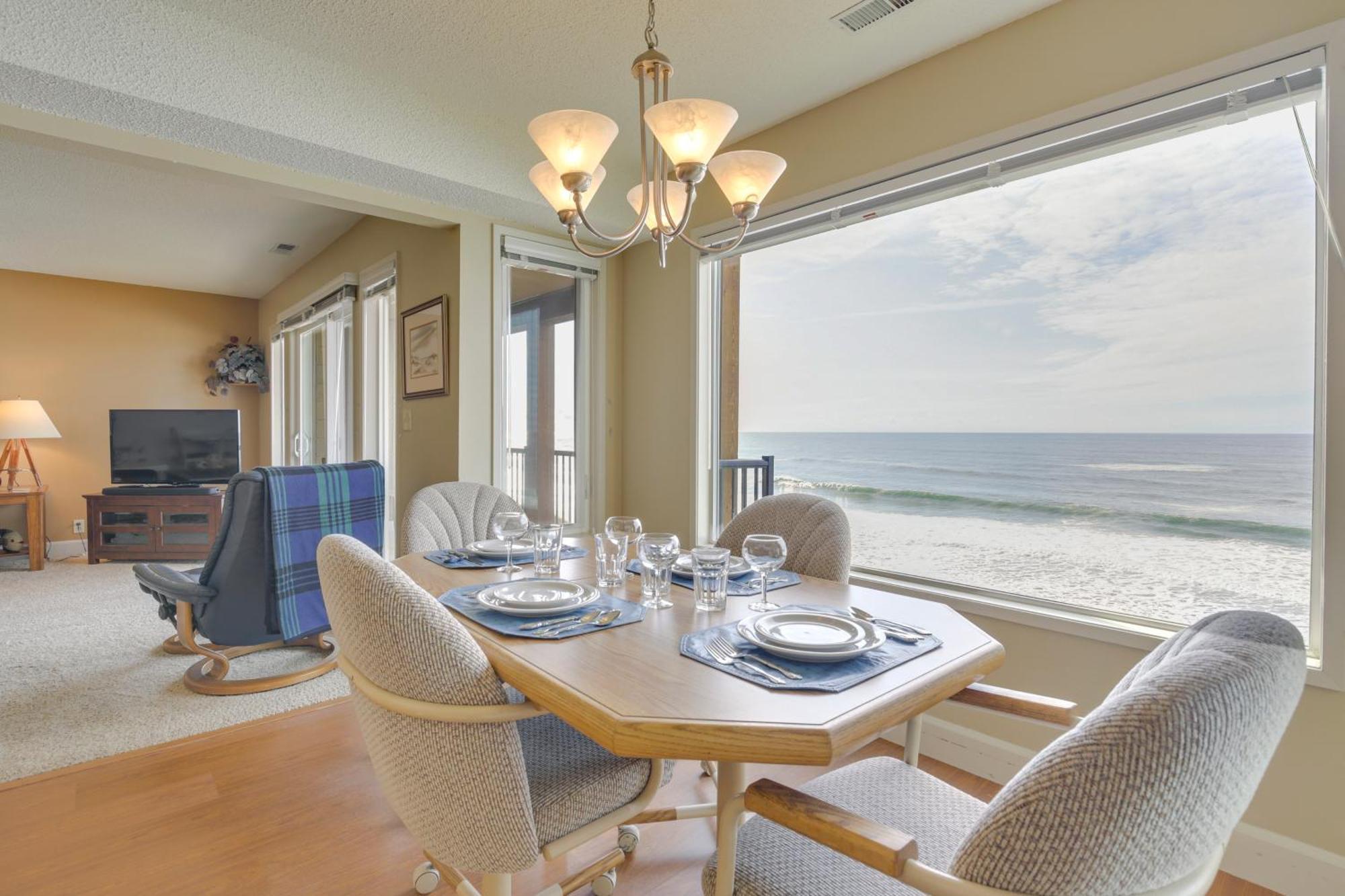 Comfortable Lincoln City Condo With Patio And Views! Exterior foto